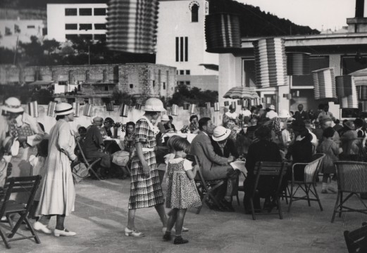 Großes Sommerfest der DSA mit Wettkämpfen und Theateraufführungen, 1935