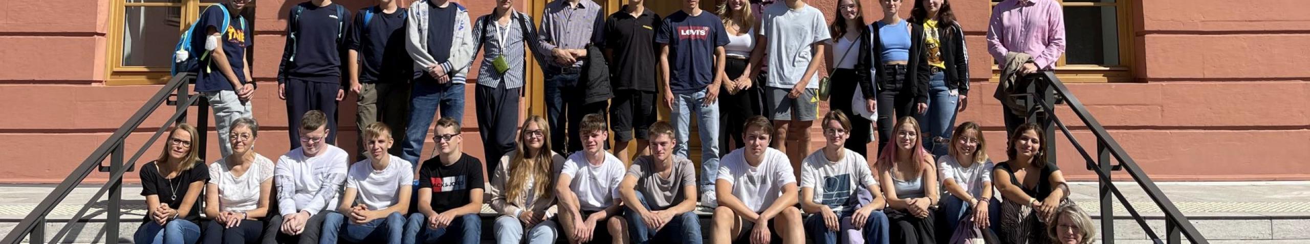 Schülerbegegnung der DSA erinnert Schülergruppe mit dem Gymnasium in Traben-Trarbach vom 07.-14.09.2022