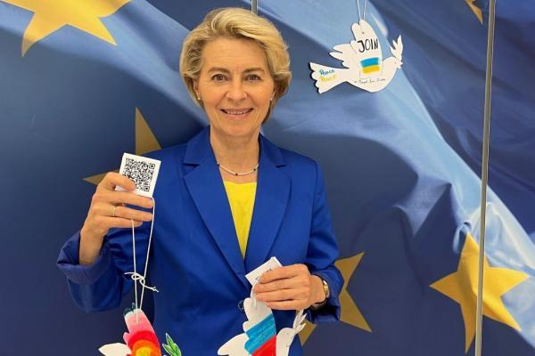 Article Ursula v. d. Leyen 1100x770